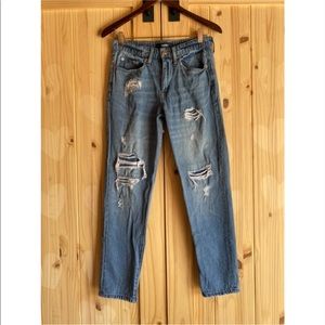 Aeropostale Boyfriend Jeans